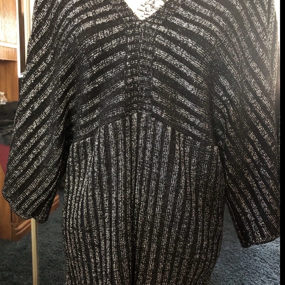 De Rotchild Woman Black And Silver Ribbed Sweater Top Size 2X